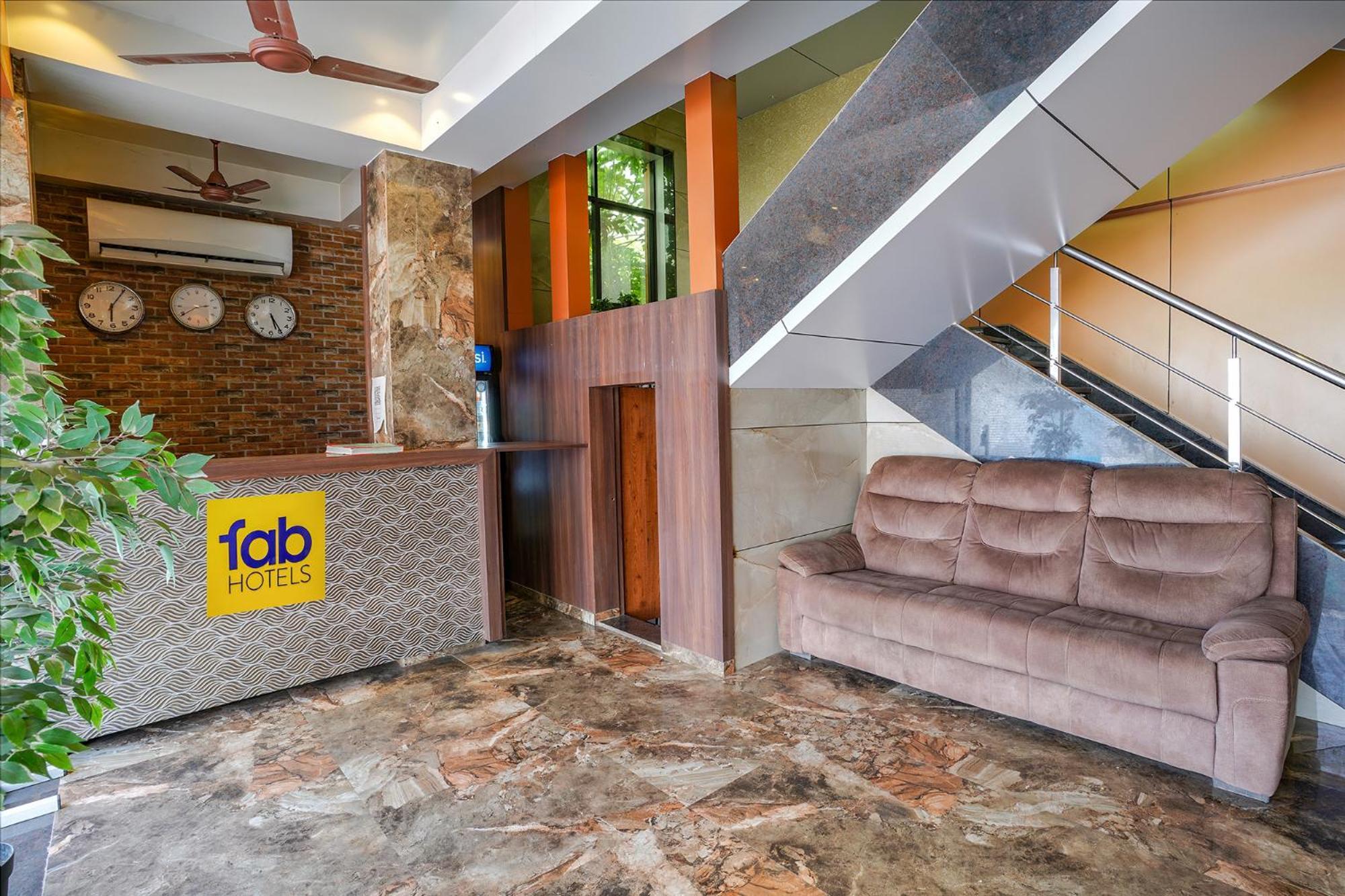 Fabexpress Super 7 Inn - Nr Rabale Station Navi Mumbai Eksteriør bilde