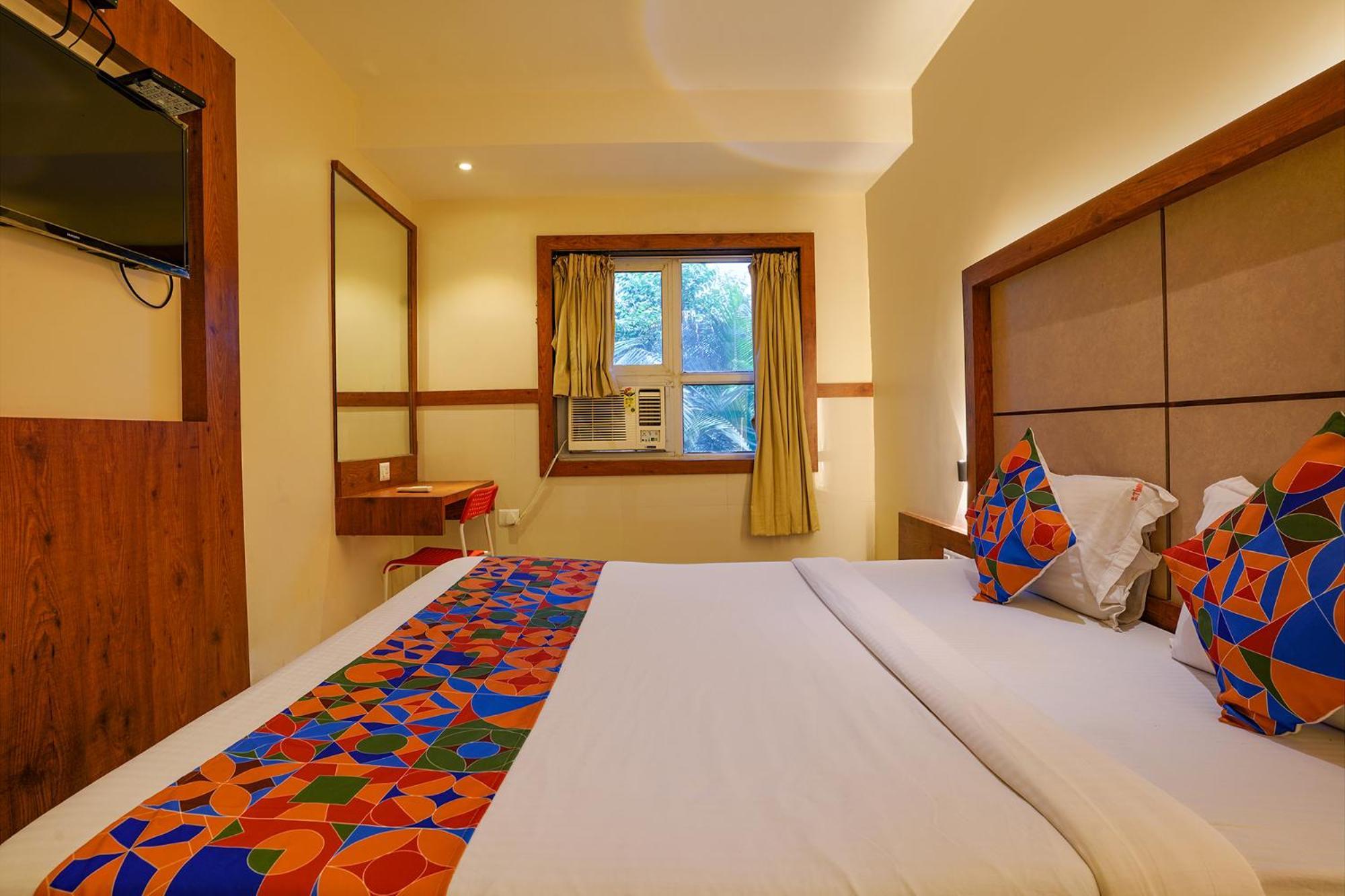 Fabexpress Super 7 Inn - Nr Rabale Station Navi Mumbai Eksteriør bilde