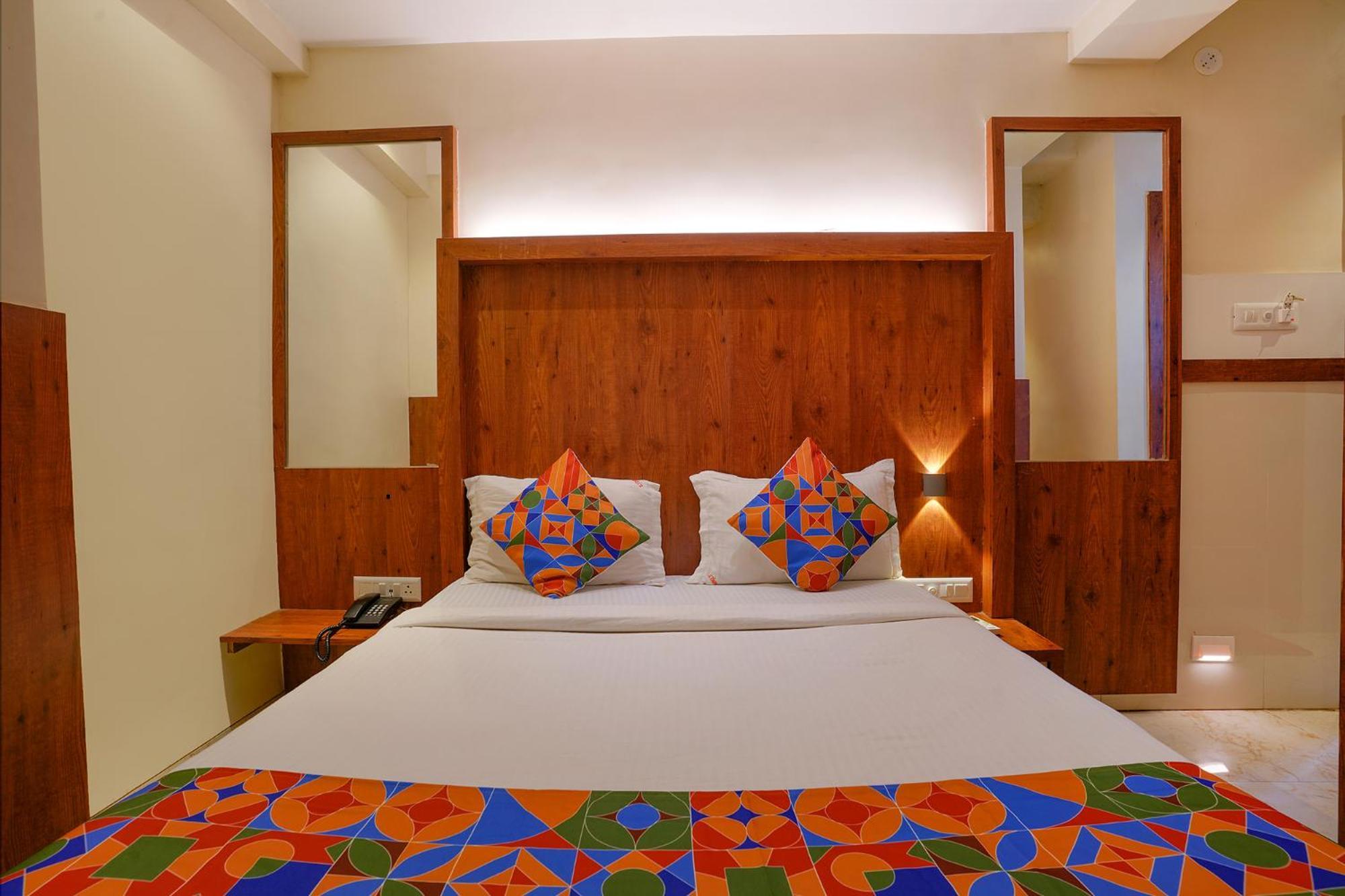 Fabexpress Super 7 Inn - Nr Rabale Station Navi Mumbai Eksteriør bilde
