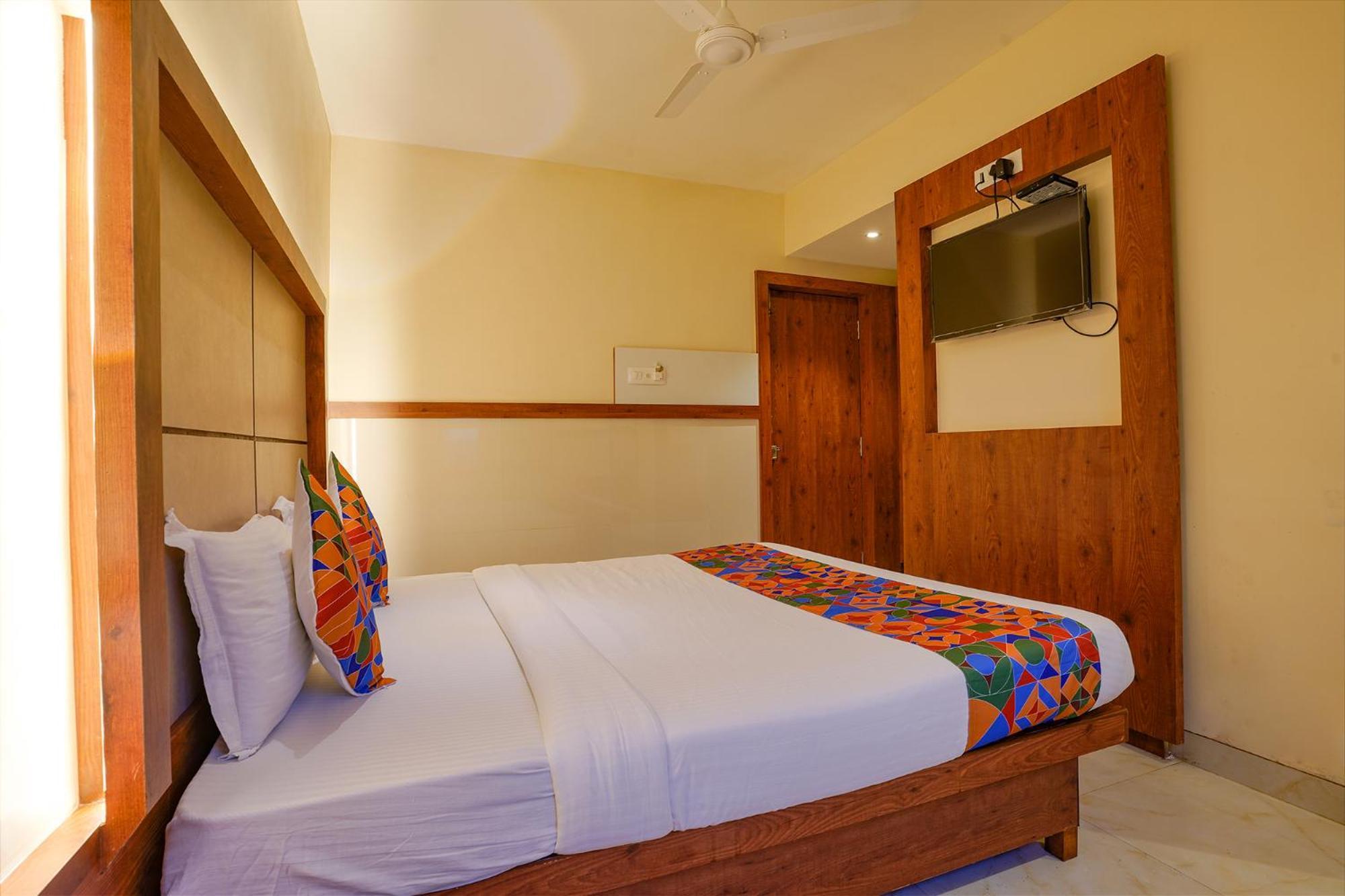Fabexpress Super 7 Inn - Nr Rabale Station Navi Mumbai Eksteriør bilde